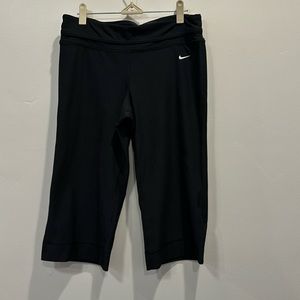 Nike Dri-Fit wide leg crop. Great condition.